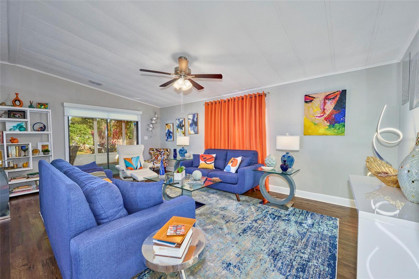 VILLAGE UNIT 03 LAKELAND - Residential