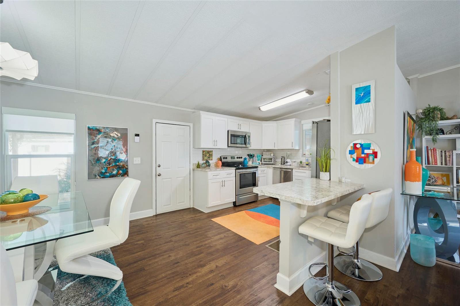 VILLAGE UNIT 03 LAKELAND - Residential