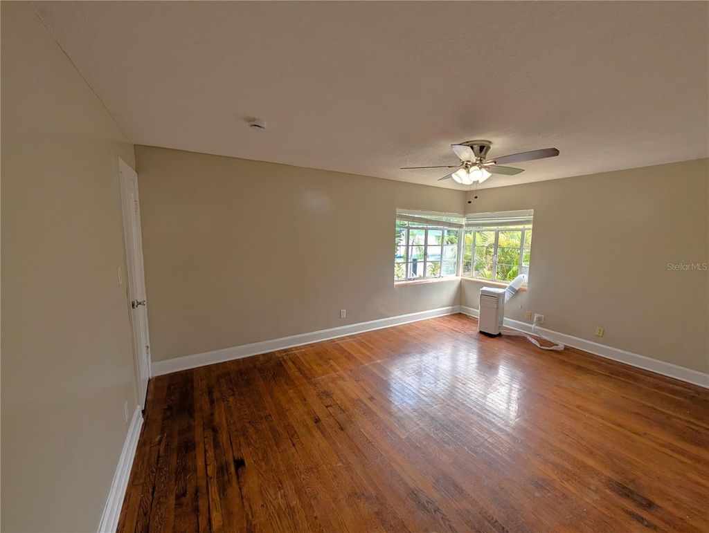 Photo of 520 N 11th Avenue N #3, St Petersburg, FL 33701 (MLS # O6398736)