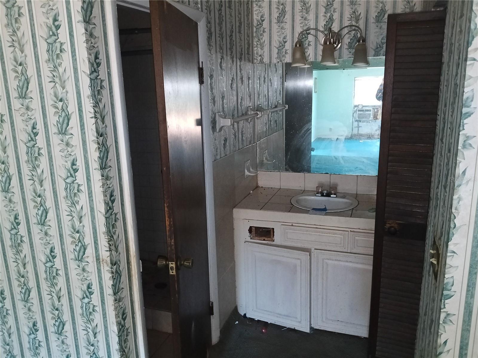 STERLING HEIGHTS - Residential