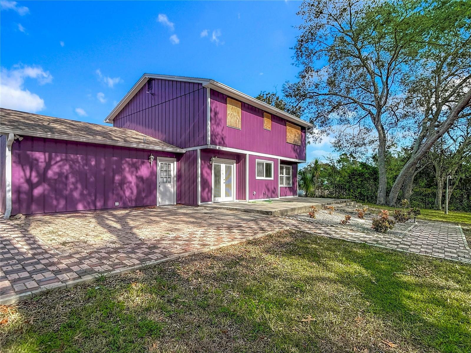 SPRING HILL - Residential