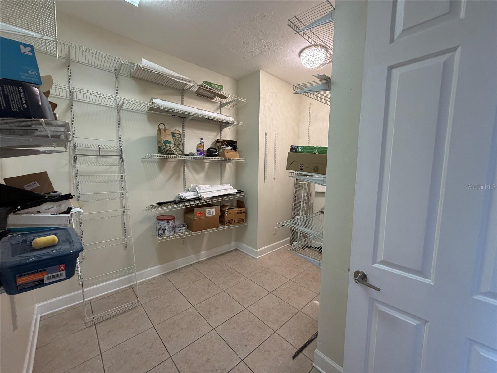 TEMPLE TERRACE ESTATES - Residential Lease