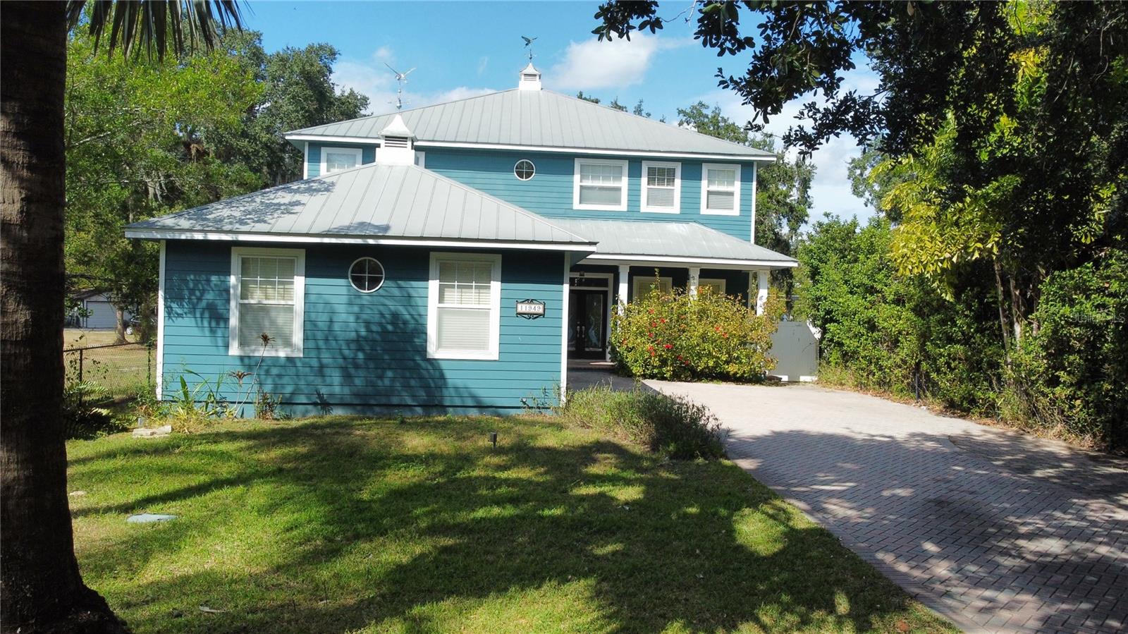 TEMPLE TERRACE ESTATES - Residential Lease