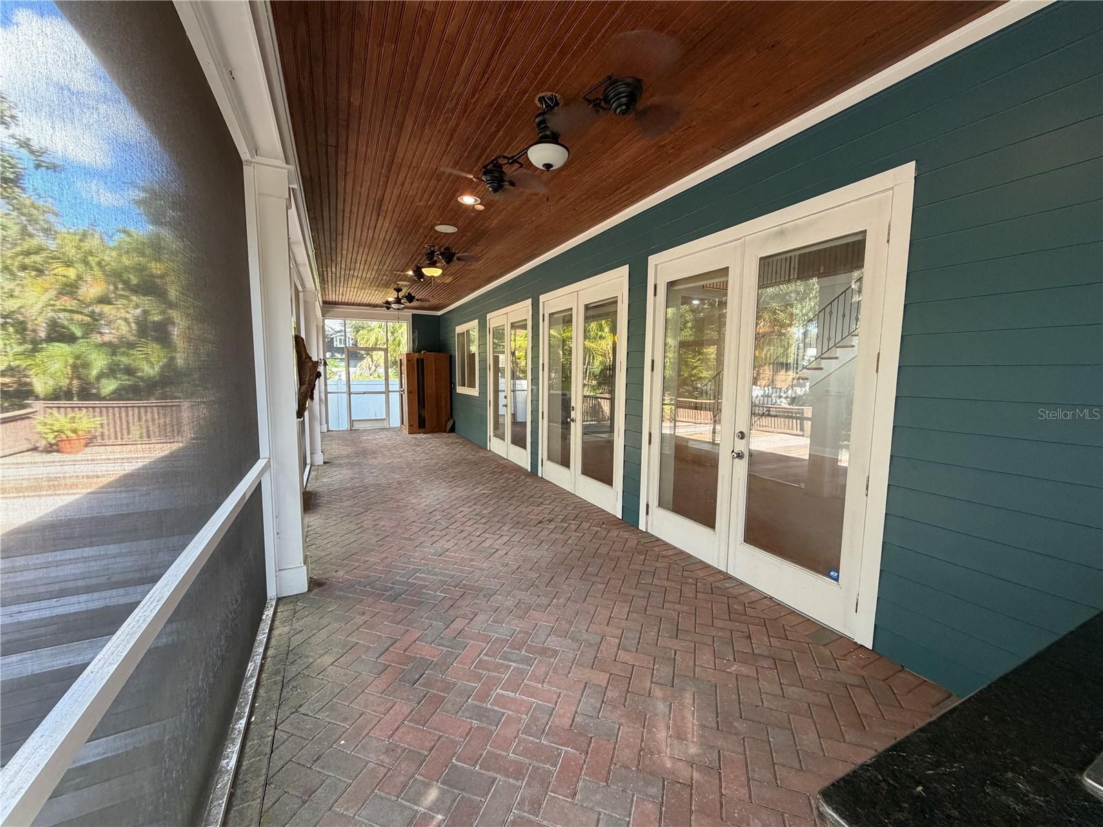 TEMPLE TERRACE ESTATES - Residential Lease