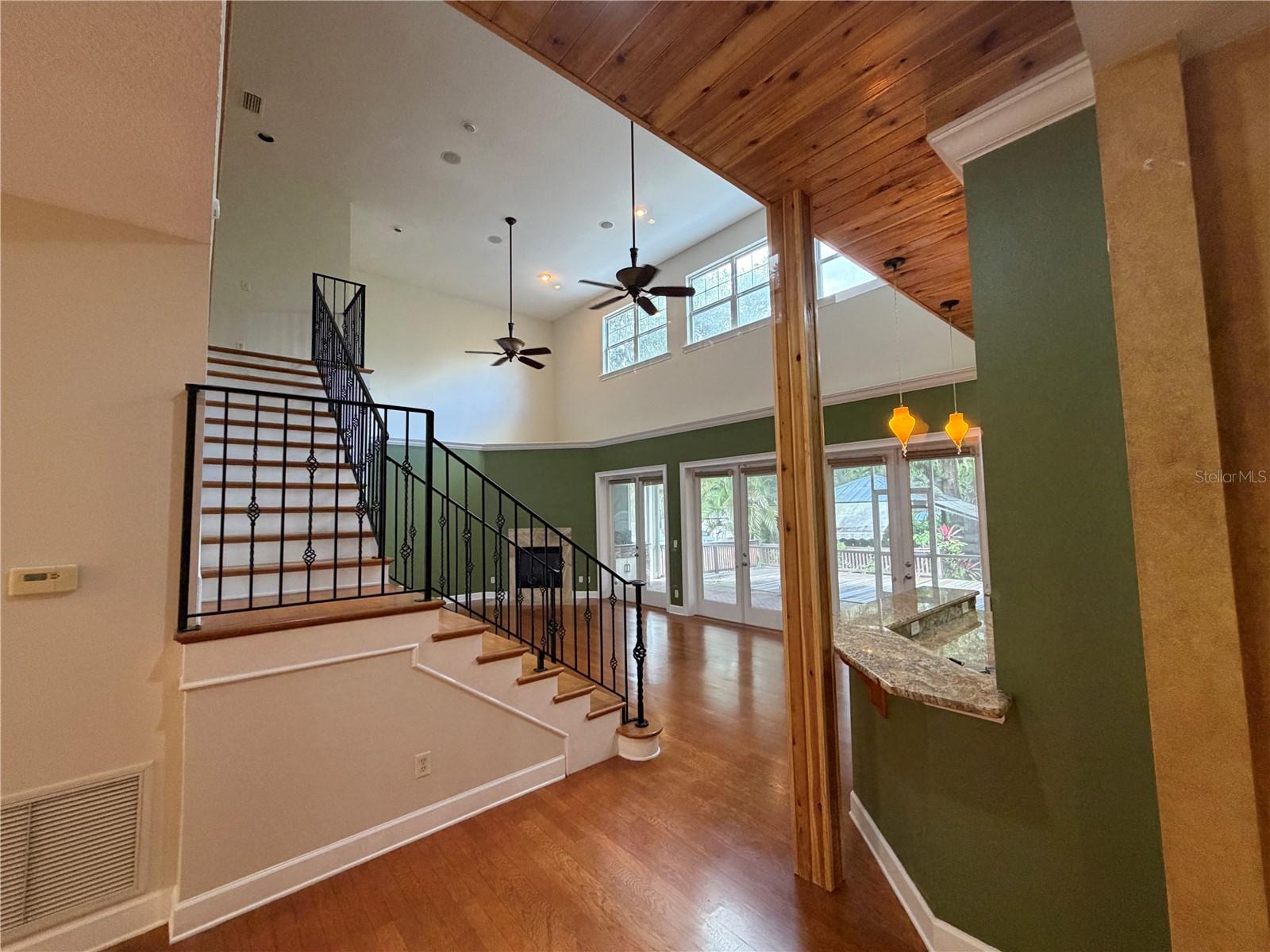 TEMPLE TERRACE ESTATES - Residential Lease