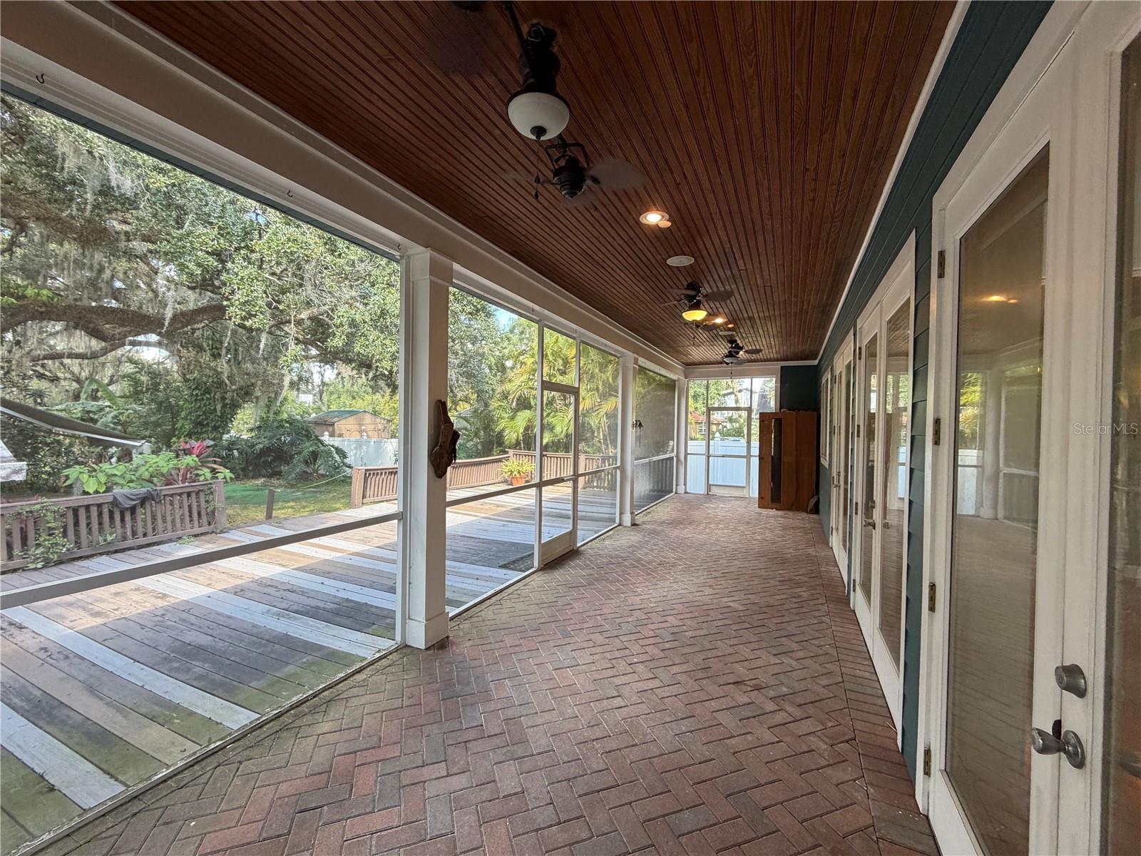 TEMPLE TERRACE ESTATES - Residential Lease