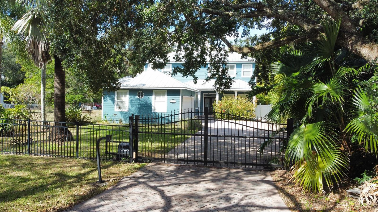 TEMPLE TERRACE ESTATES - Residential Lease