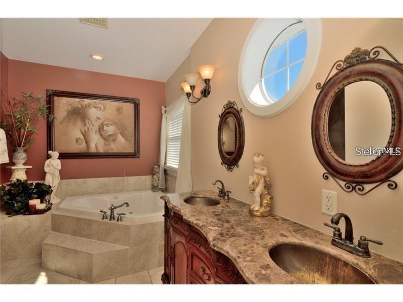 TEMPLE TERRACE ESTATES - Residential Lease