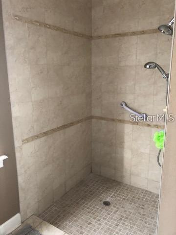 TEMPLE TERRACE ESTATES - Residential Lease