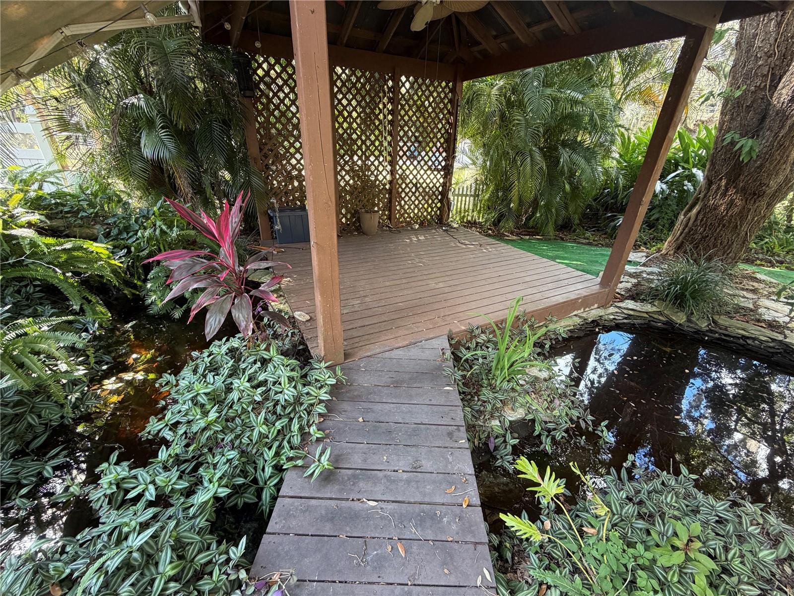 TEMPLE TERRACE ESTATES - Residential Lease