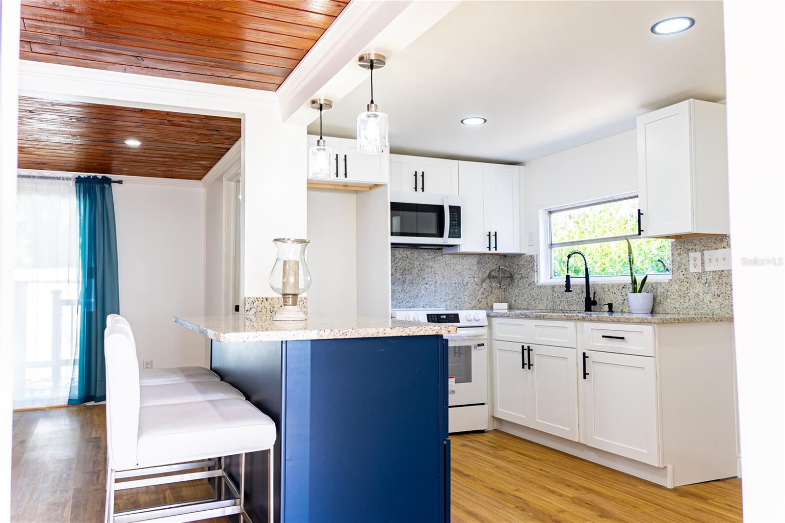 ANGLERS HAVEN - Residential