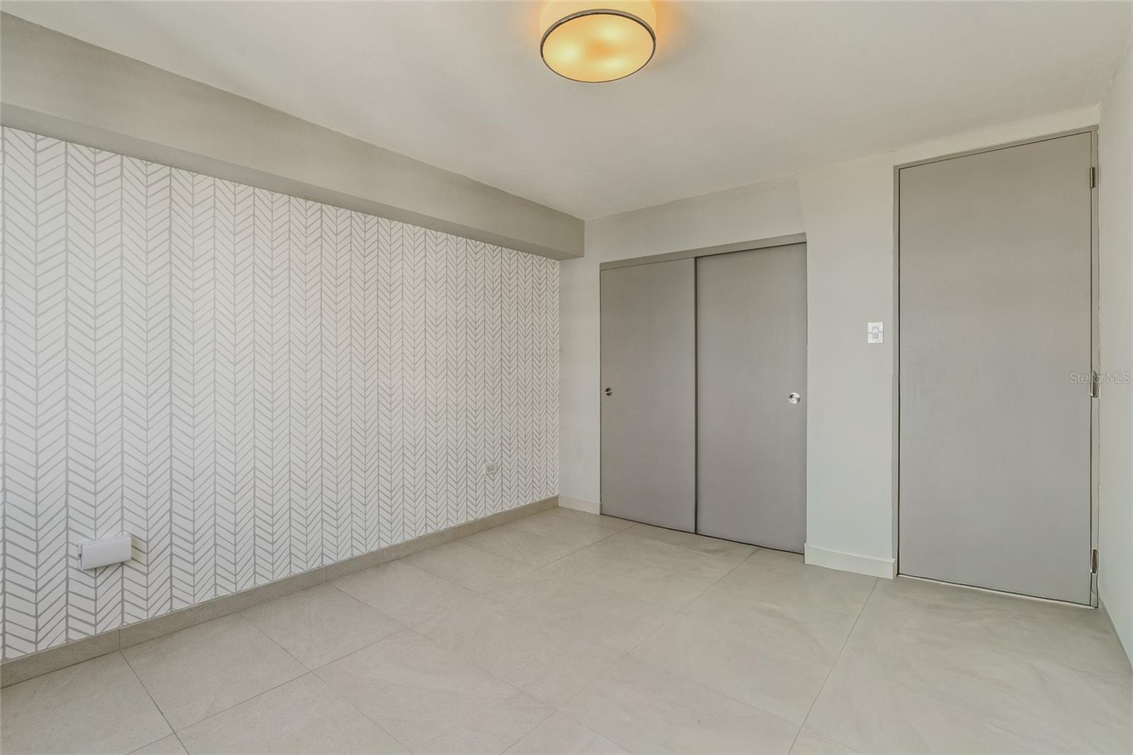 ASHFORD PARK CONDOMINIUM - Residential