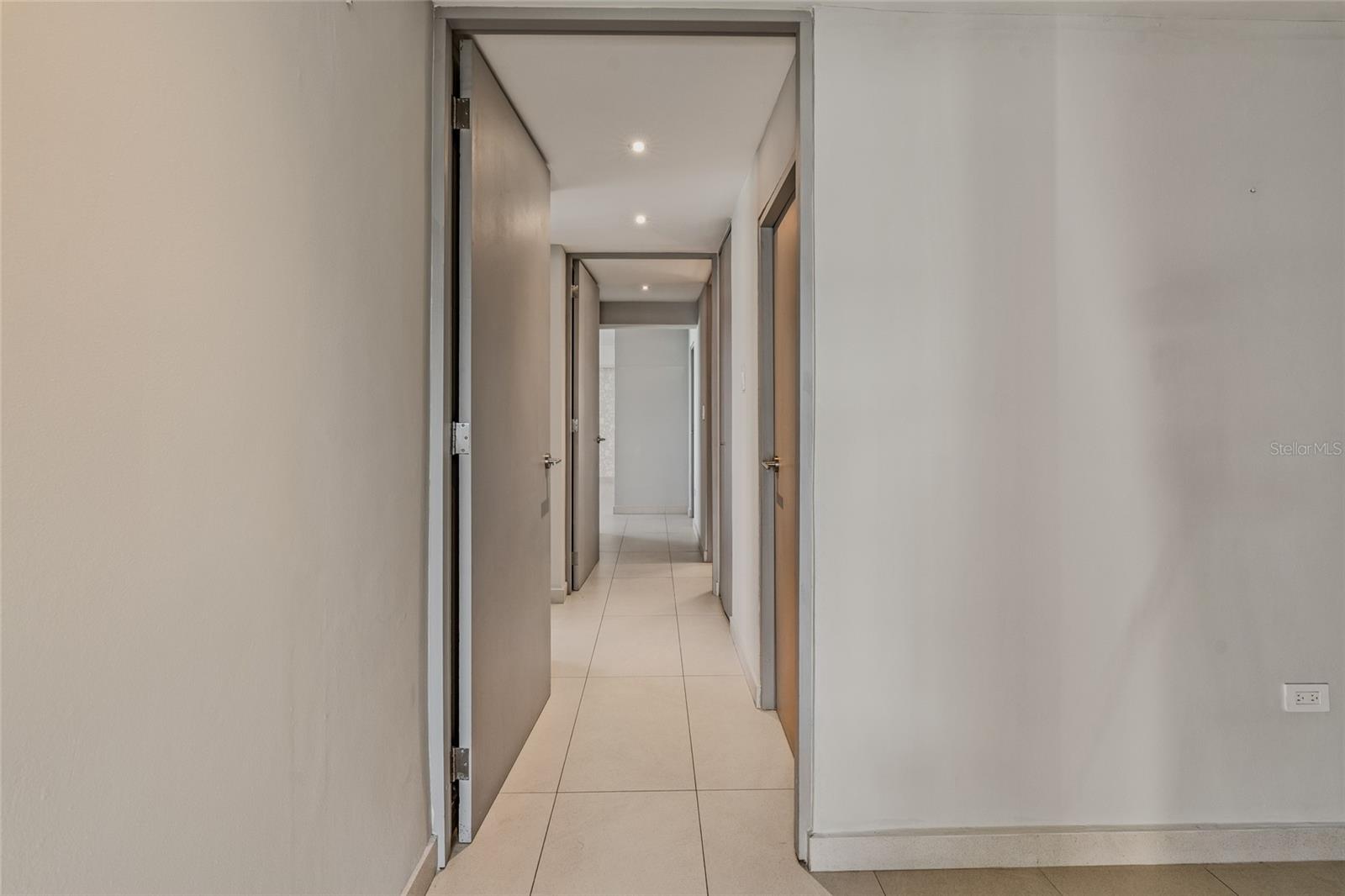 ASHFORD PARK CONDOMINIUM - Residential