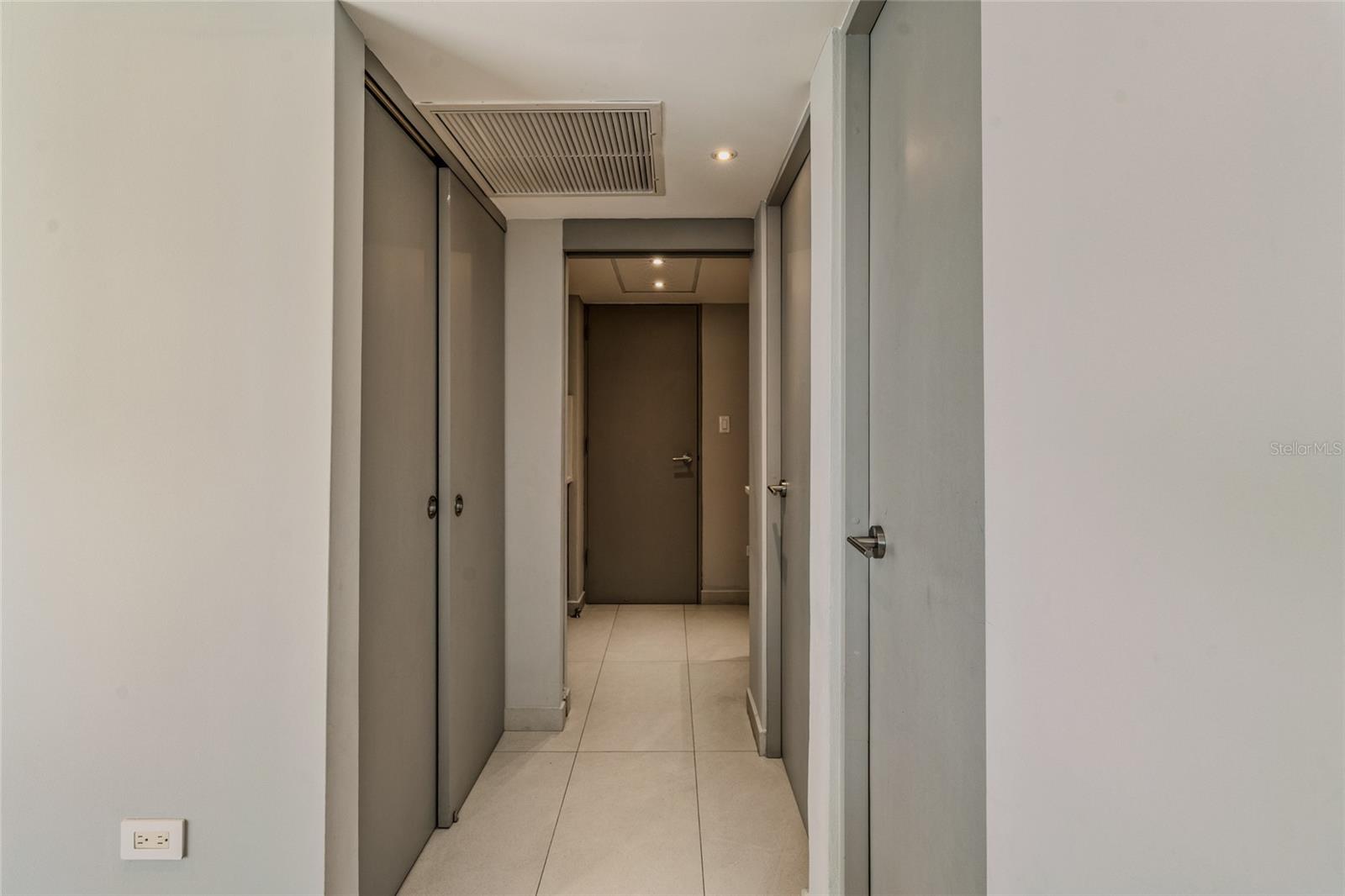 ASHFORD PARK CONDOMINIUM - Residential