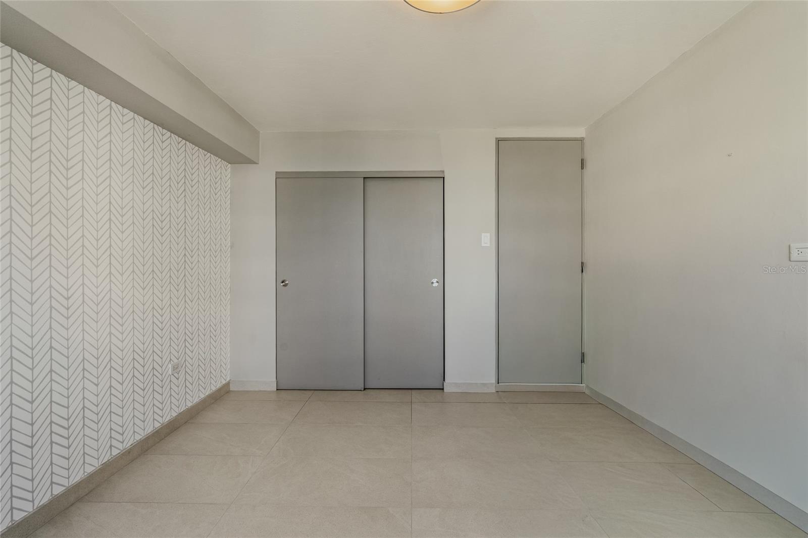 ASHFORD PARK CONDOMINIUM - Residential