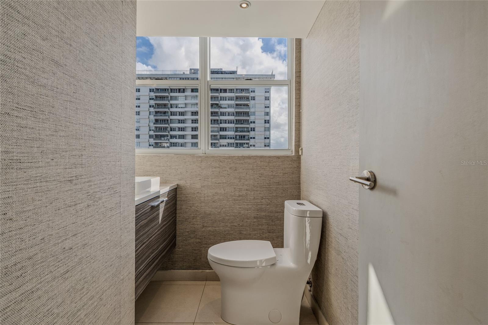 ASHFORD PARK CONDOMINIUM - Residential