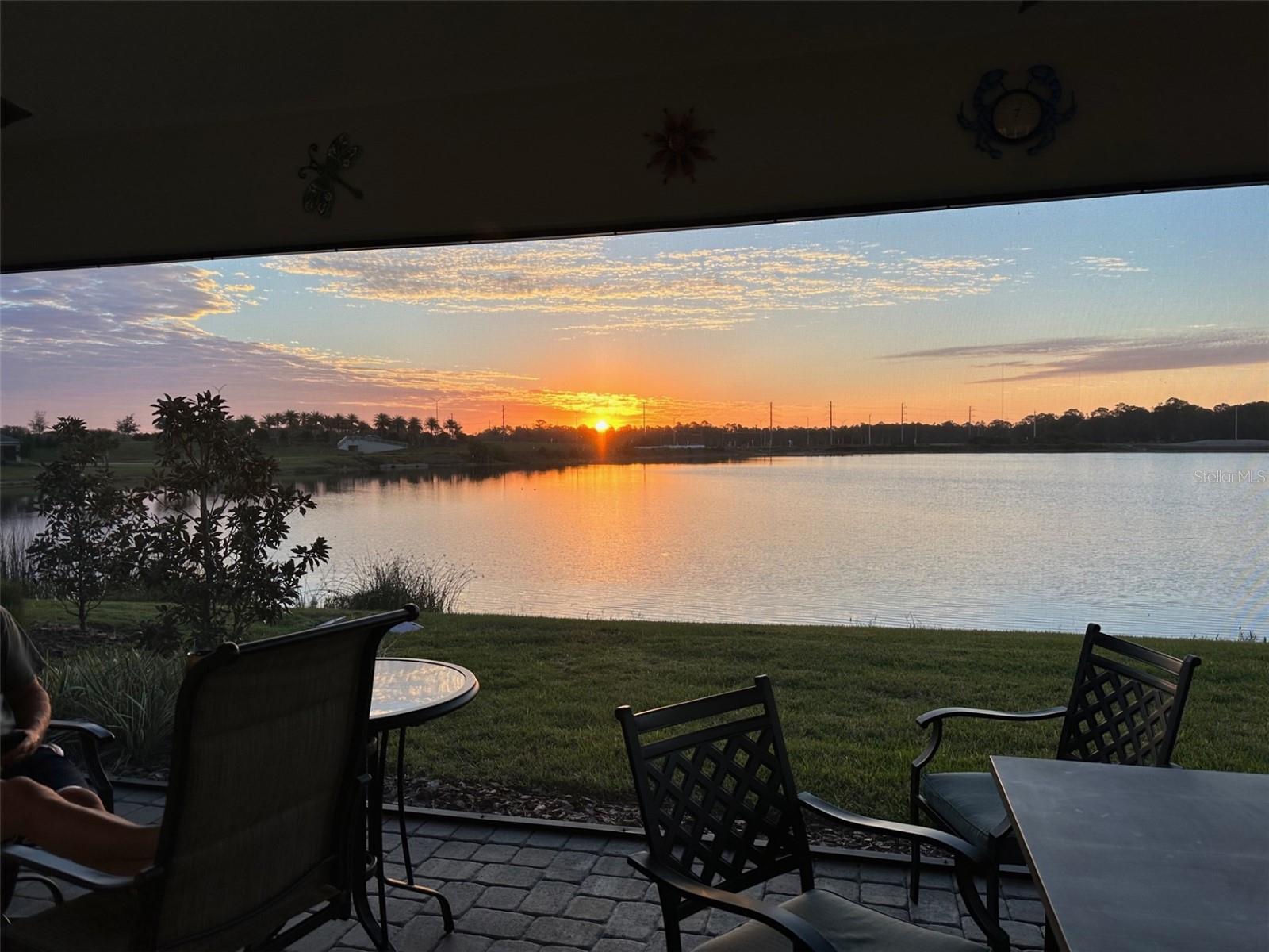 LAKEHOUSE COVE AT WATERSIDE - Residential