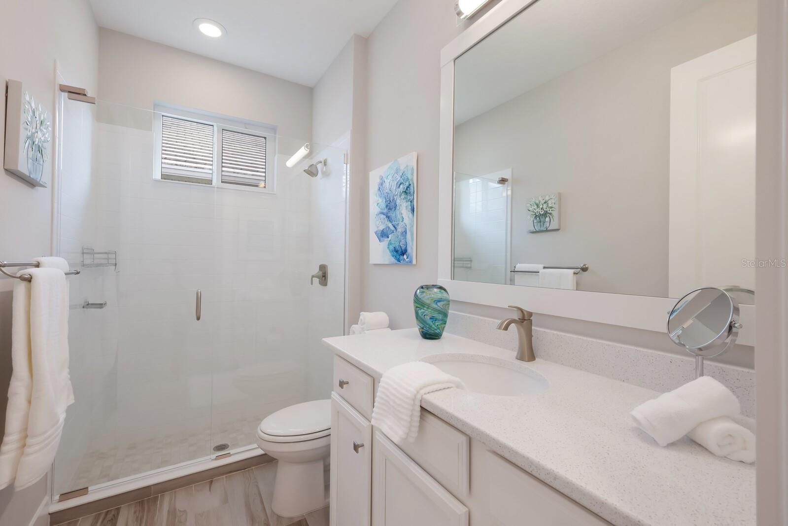 LAKEHOUSE COVE AT WATERSIDE - Residential