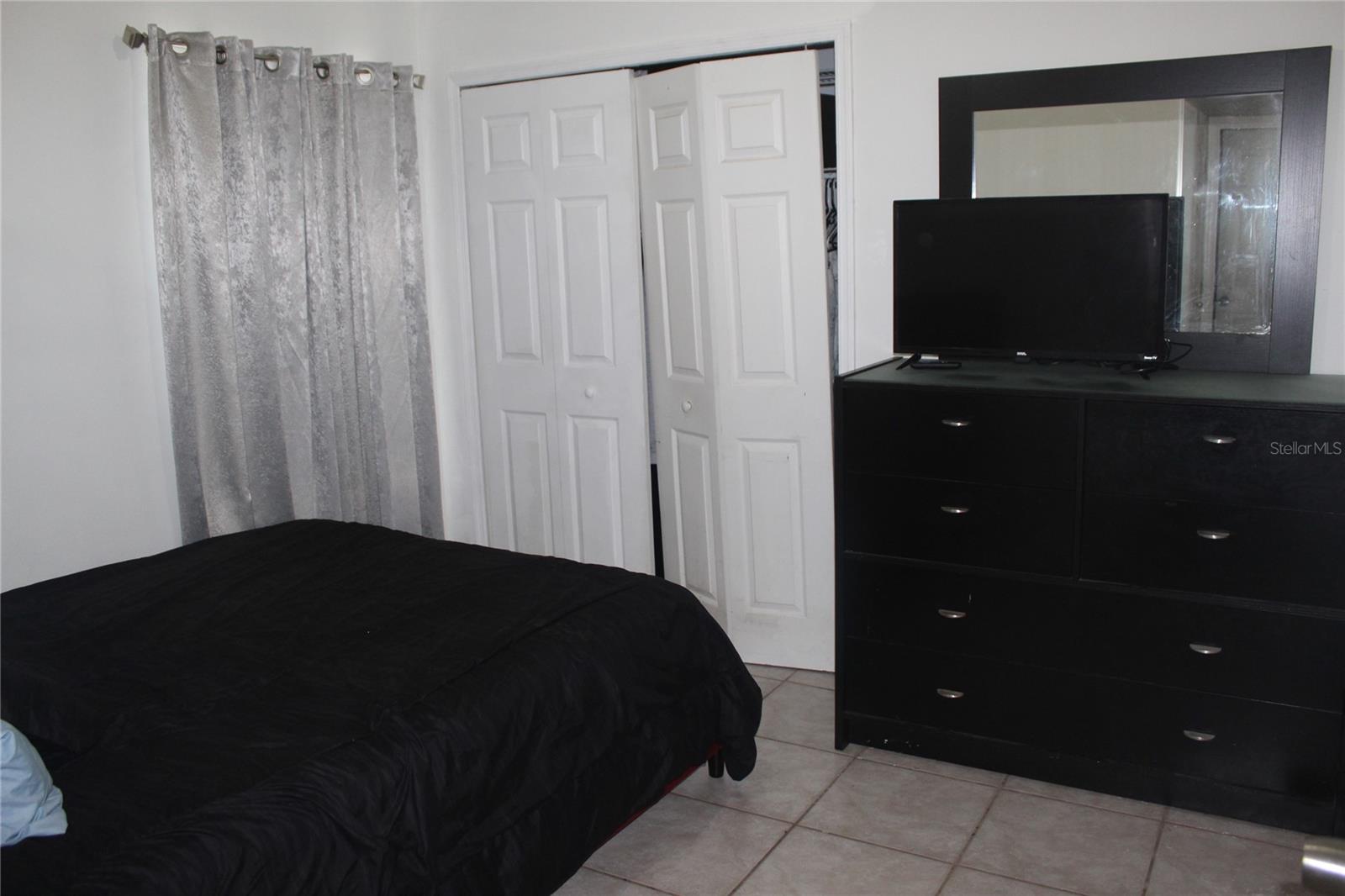 VISTA COVE - Residential