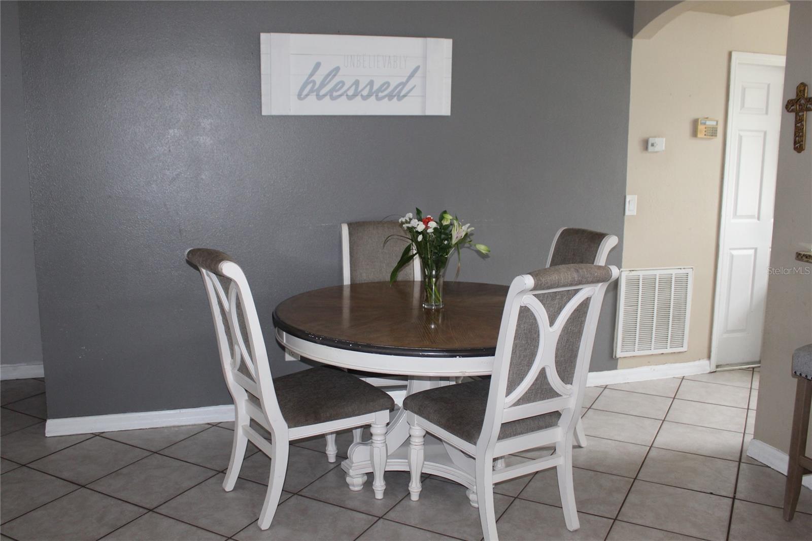 VISTA COVE - Residential