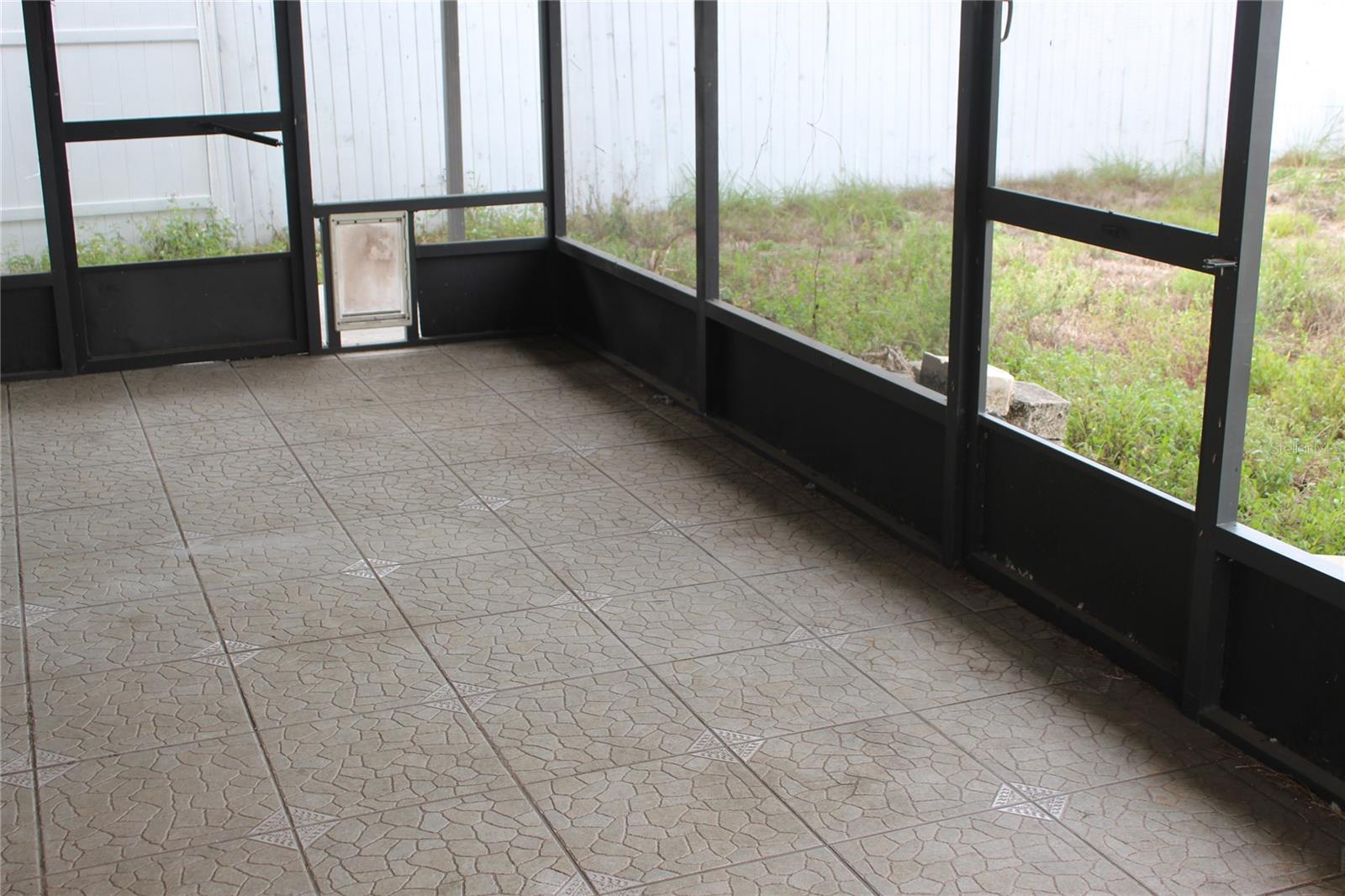 VISTA COVE - Residential