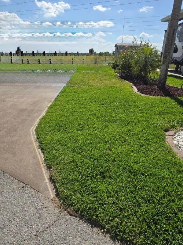 AVION PALMS RESIDENCE - Land