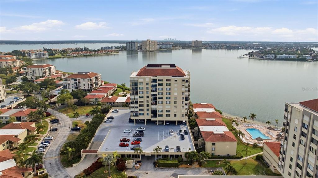 Photo of 6322 Palma Del Mar Boulevard S #606, St Petersburg, FL 33715 (MLS # TB8508025)