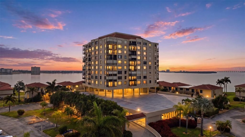 Photo of 6322 Palma Del Mar Boulevard S #606, St Petersburg, FL 33715 (MLS # TB8508025)