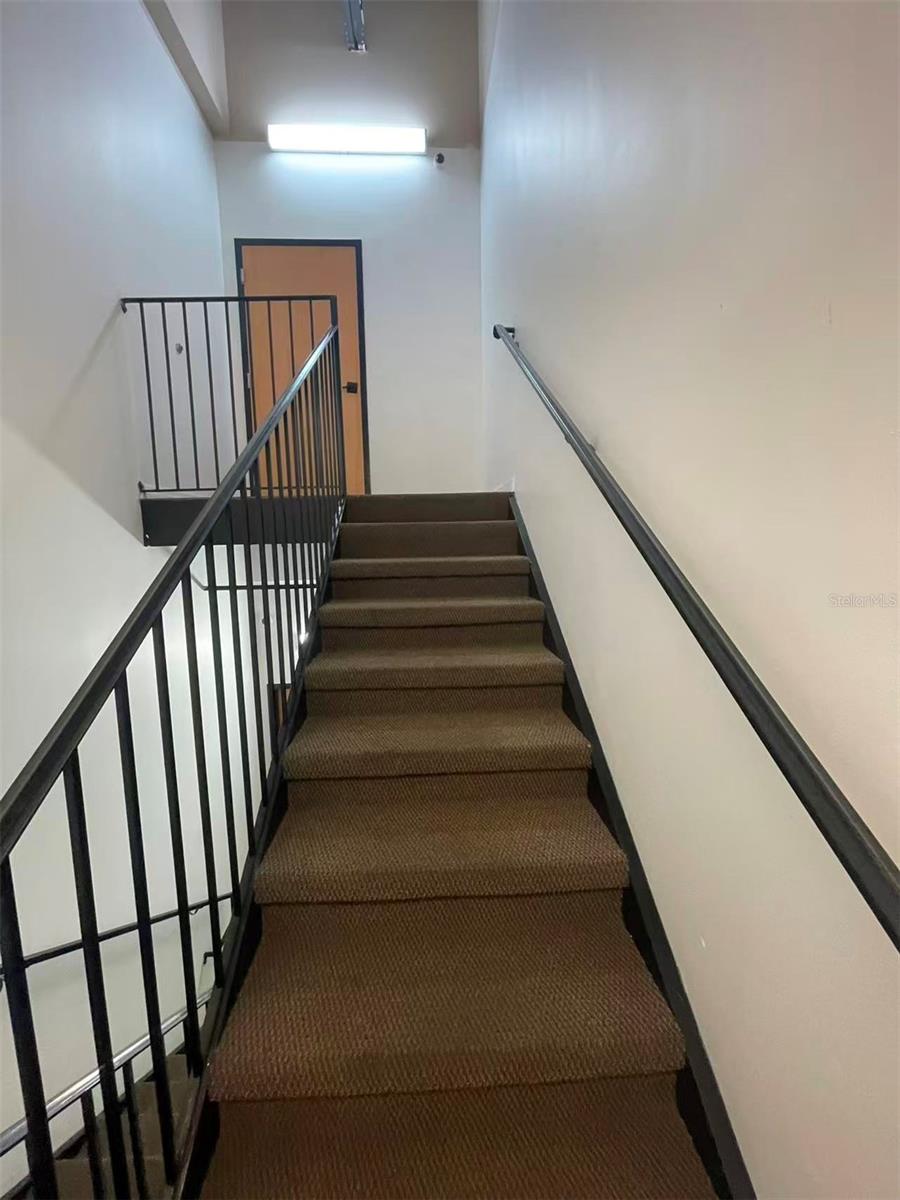 DREWTINA COMMERCE CENTER - Commercial Sale