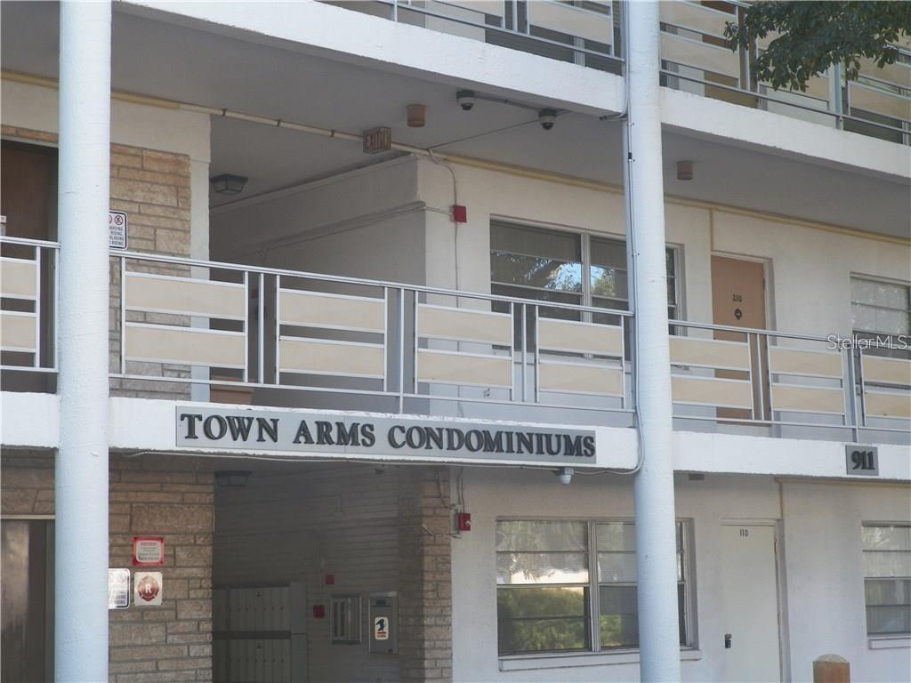 TOWN ARMS APTS CONDO - Residential