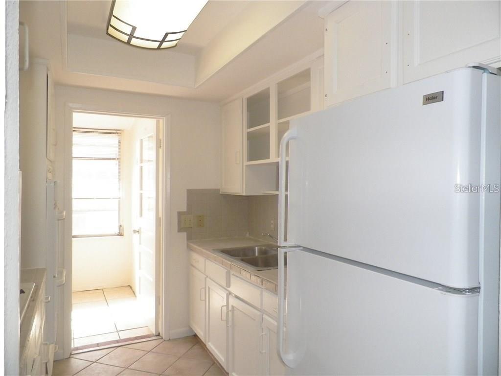 TOWN ARMS APTS CONDO - Residential