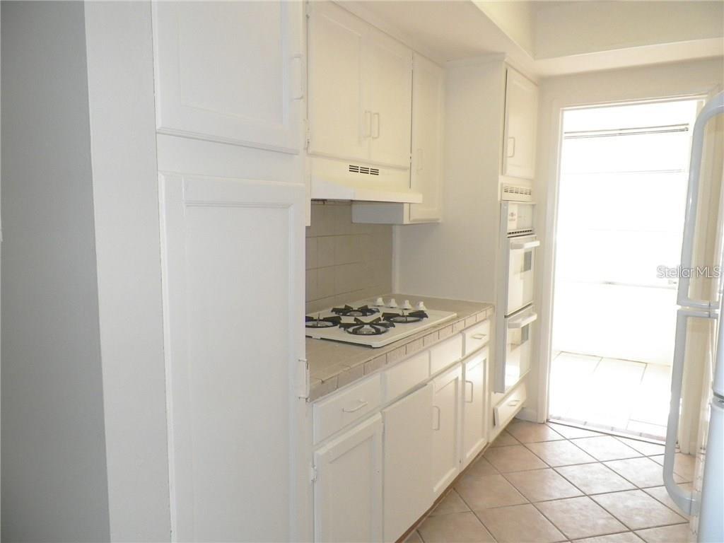 TOWN ARMS APTS CONDO - Residential