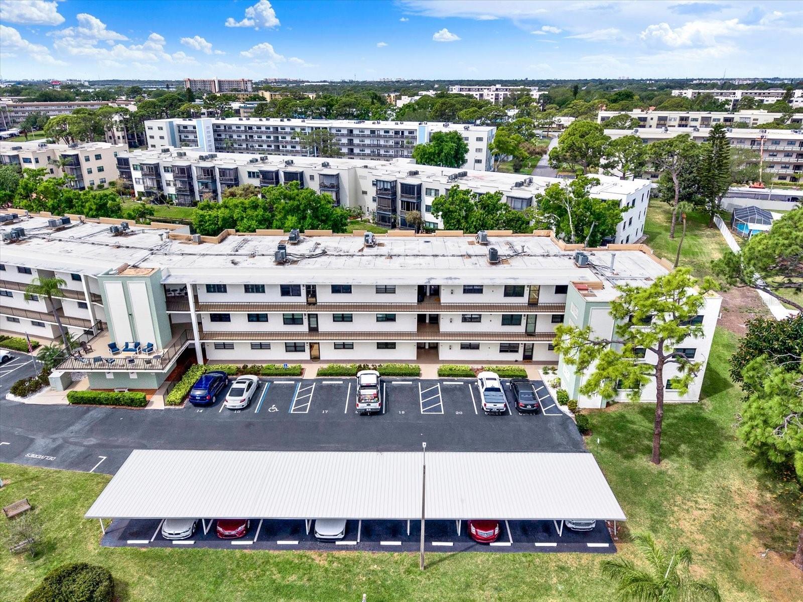 TERRACE PARK OF FIVE TOWNS - Residential