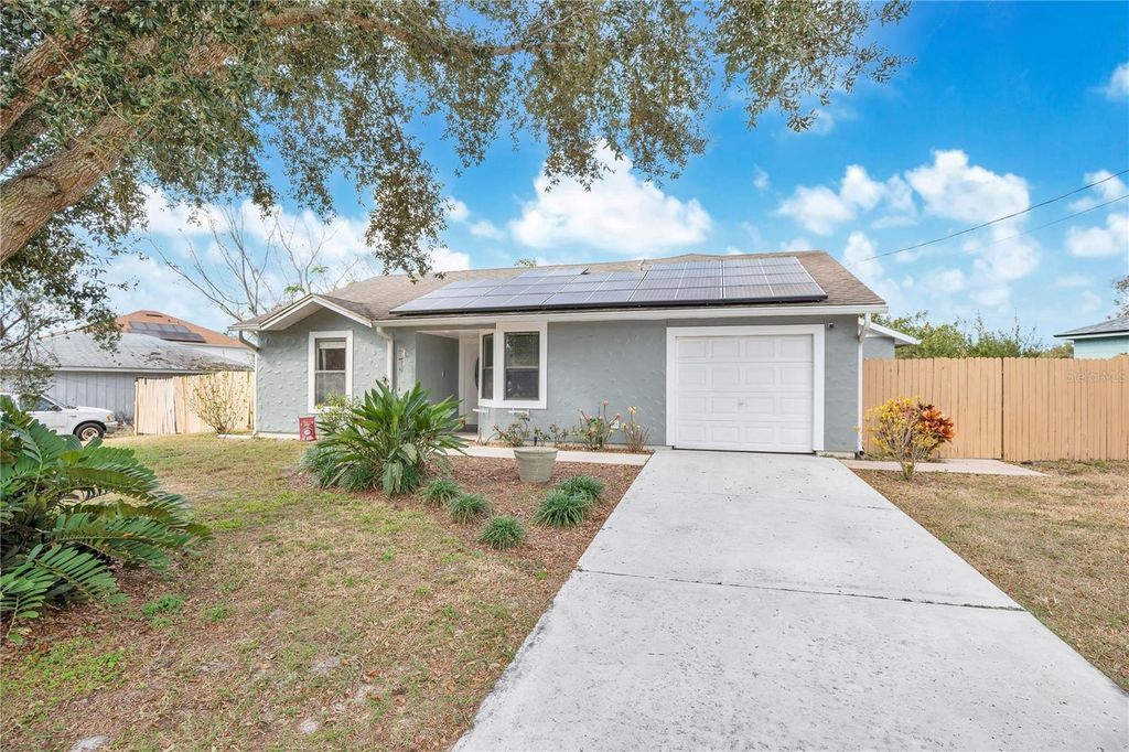 Photo of 724 Leland Drive, Deltona, FL 32725 (MLS # O6376534)