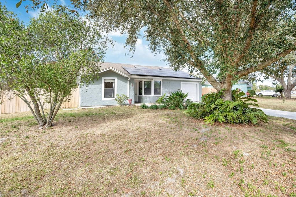 Photo of 724 Leland Drive, Deltona, FL 32725 (MLS # O6376534)