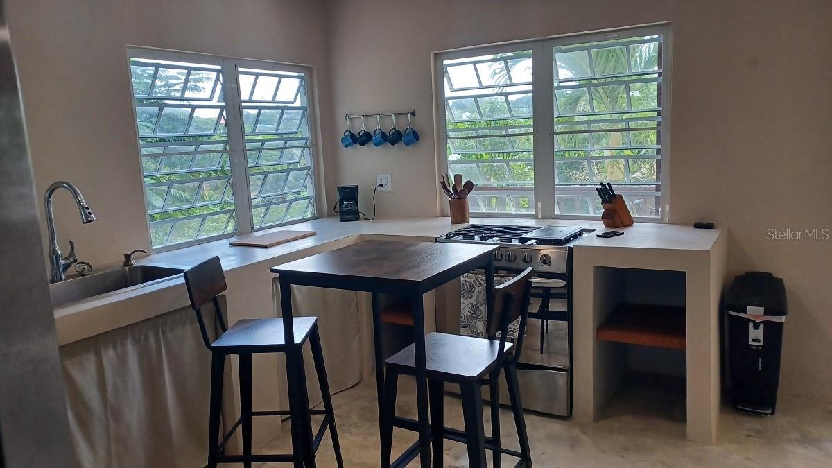 BRAVOS DE BOSTON - Residential