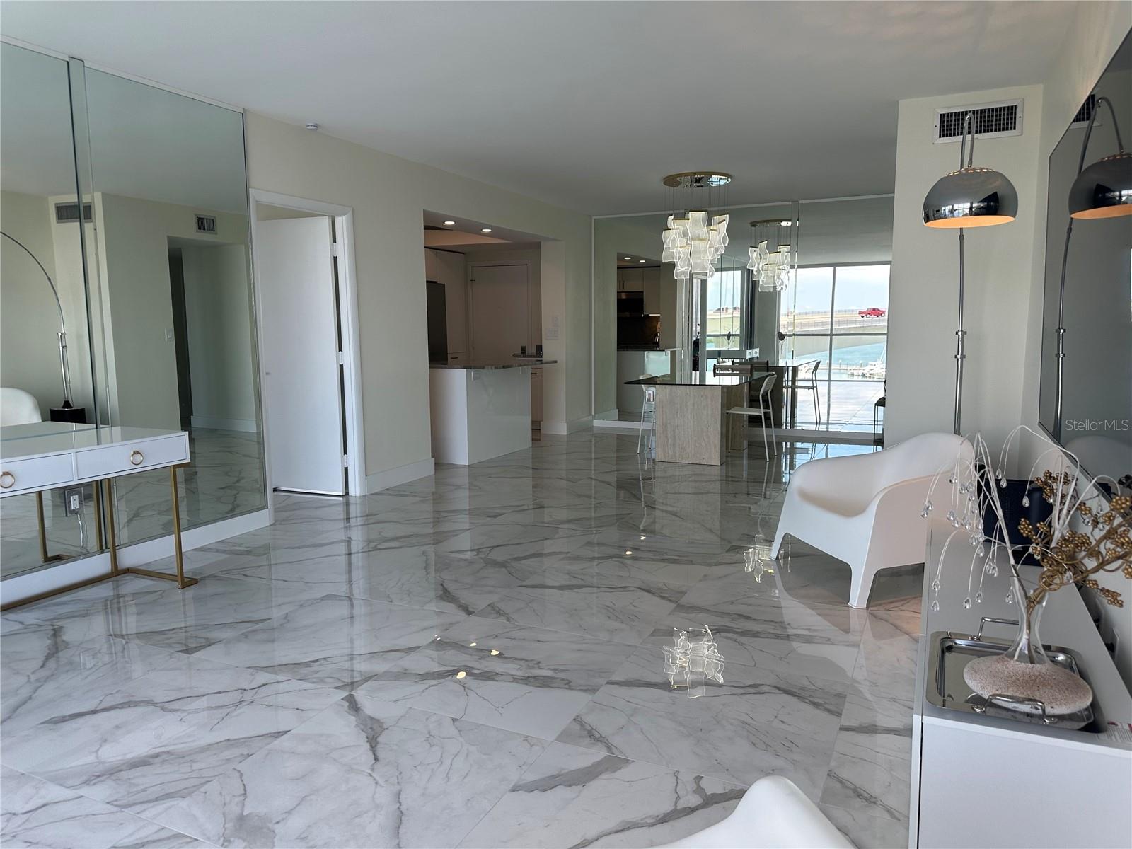 PIERCE 100 CONDO - Residential Lease