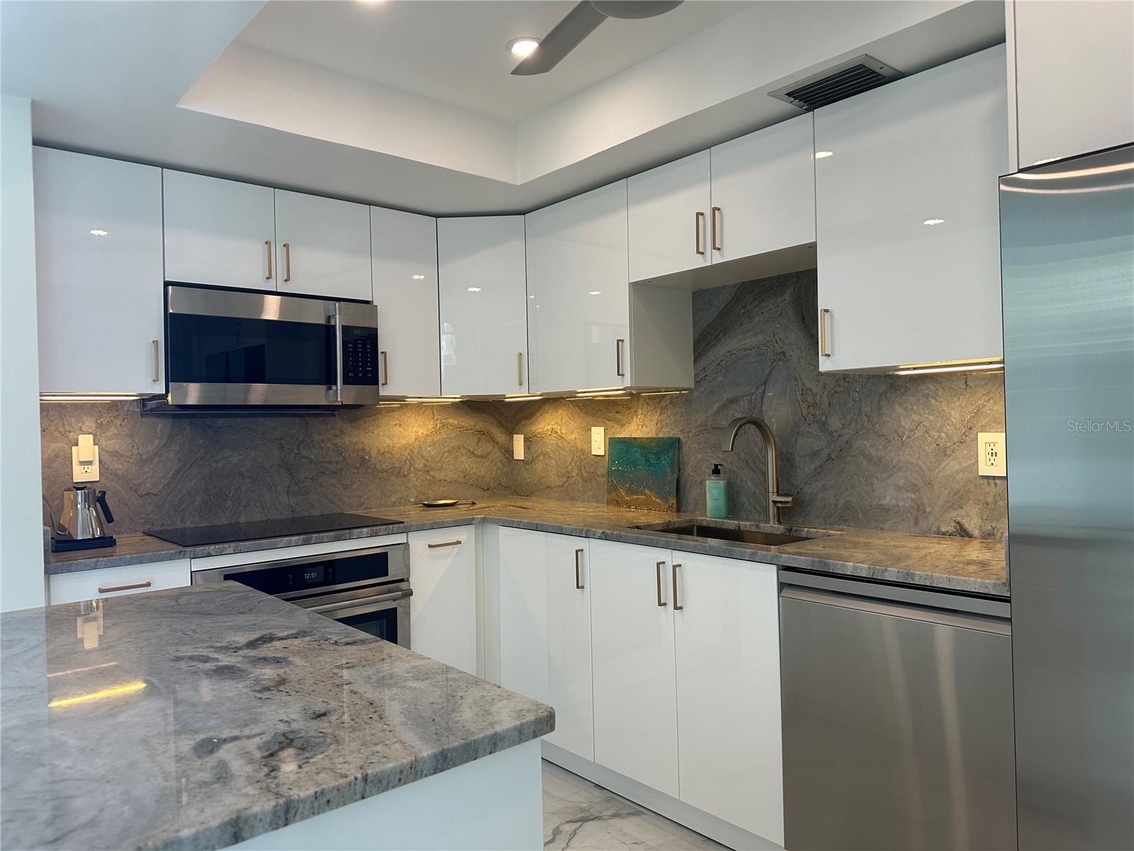 PIERCE 100 CONDO - Residential Lease