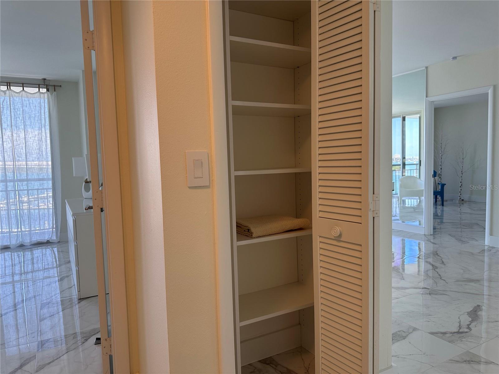 PIERCE 100 CONDO - Residential Lease