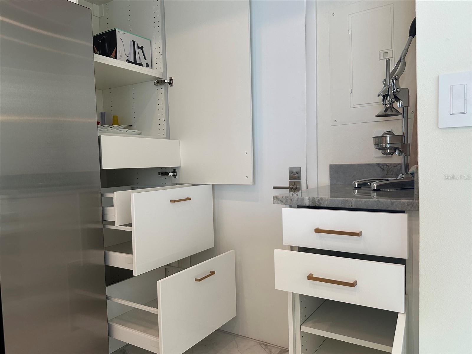 PIERCE 100 CONDO - Residential Lease