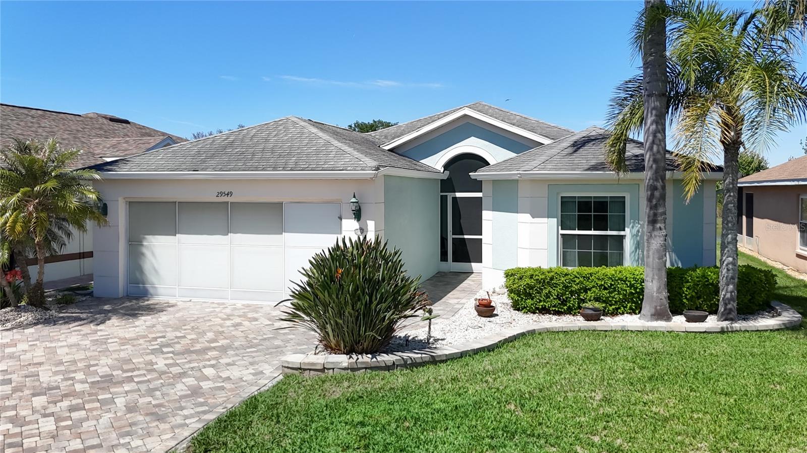 TAMPA BAY GOLF&TENNIS CLB PH V - Residential