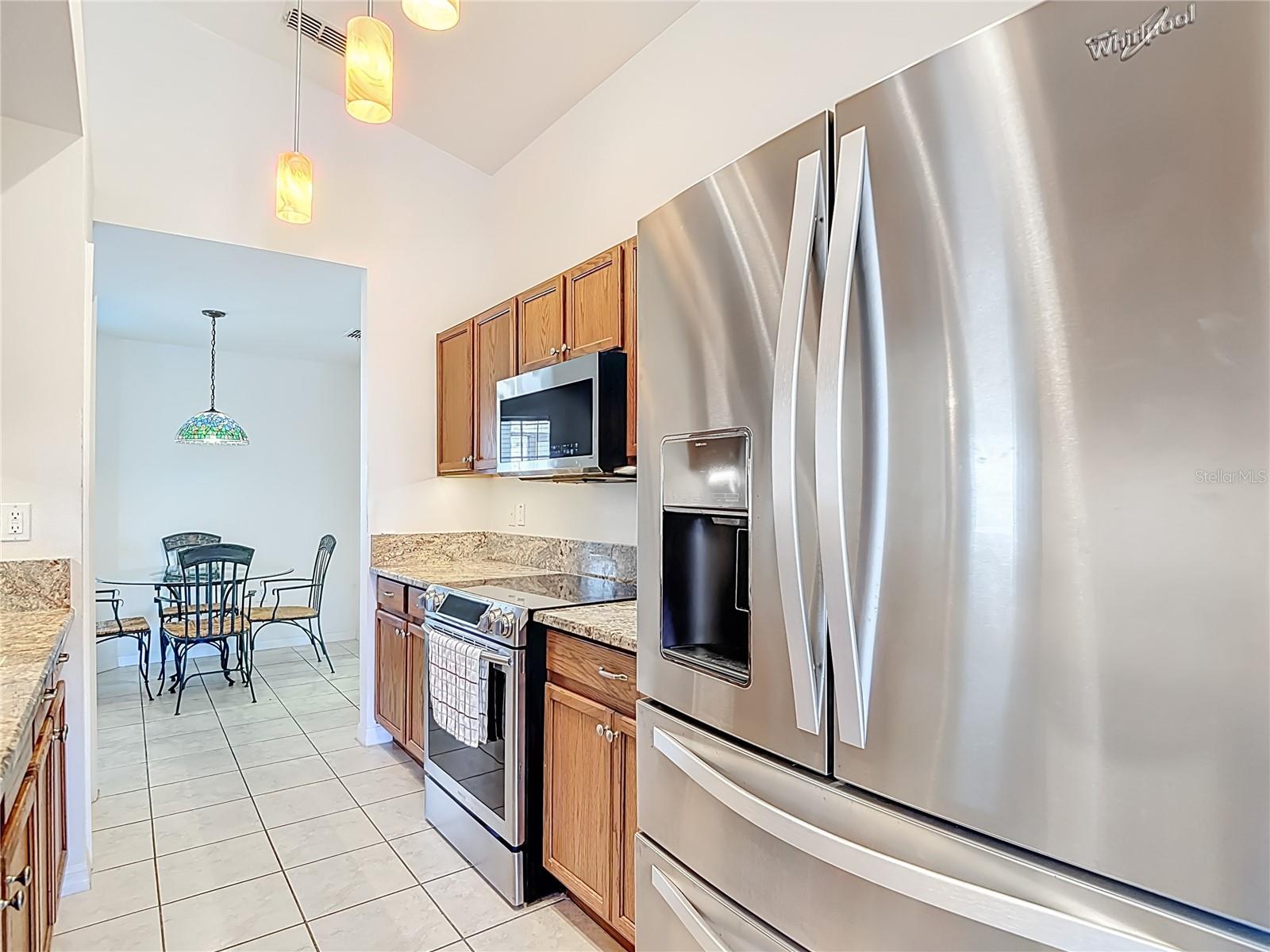 TAMPA BAY GOLF&TENNIS CLB PH V - Residential