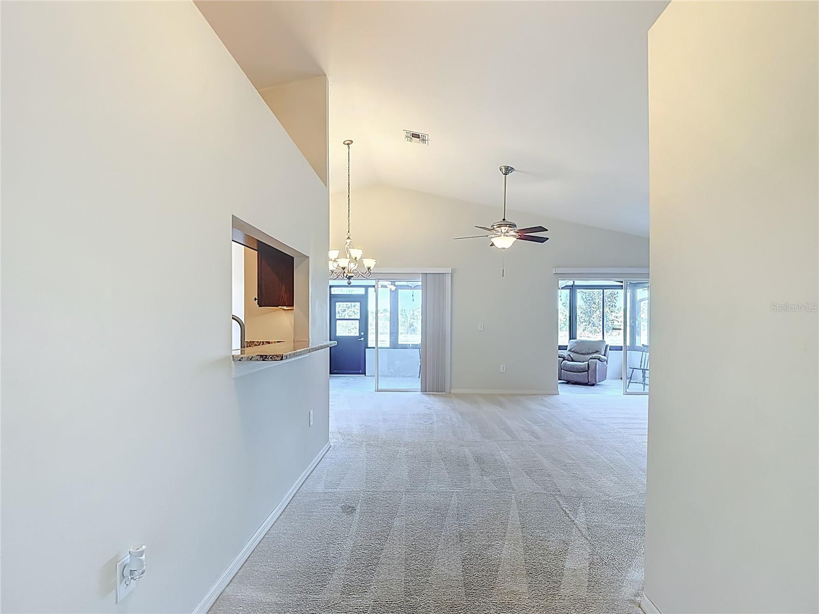 TAMPA BAY GOLF&TENNIS CLB PH V - Residential