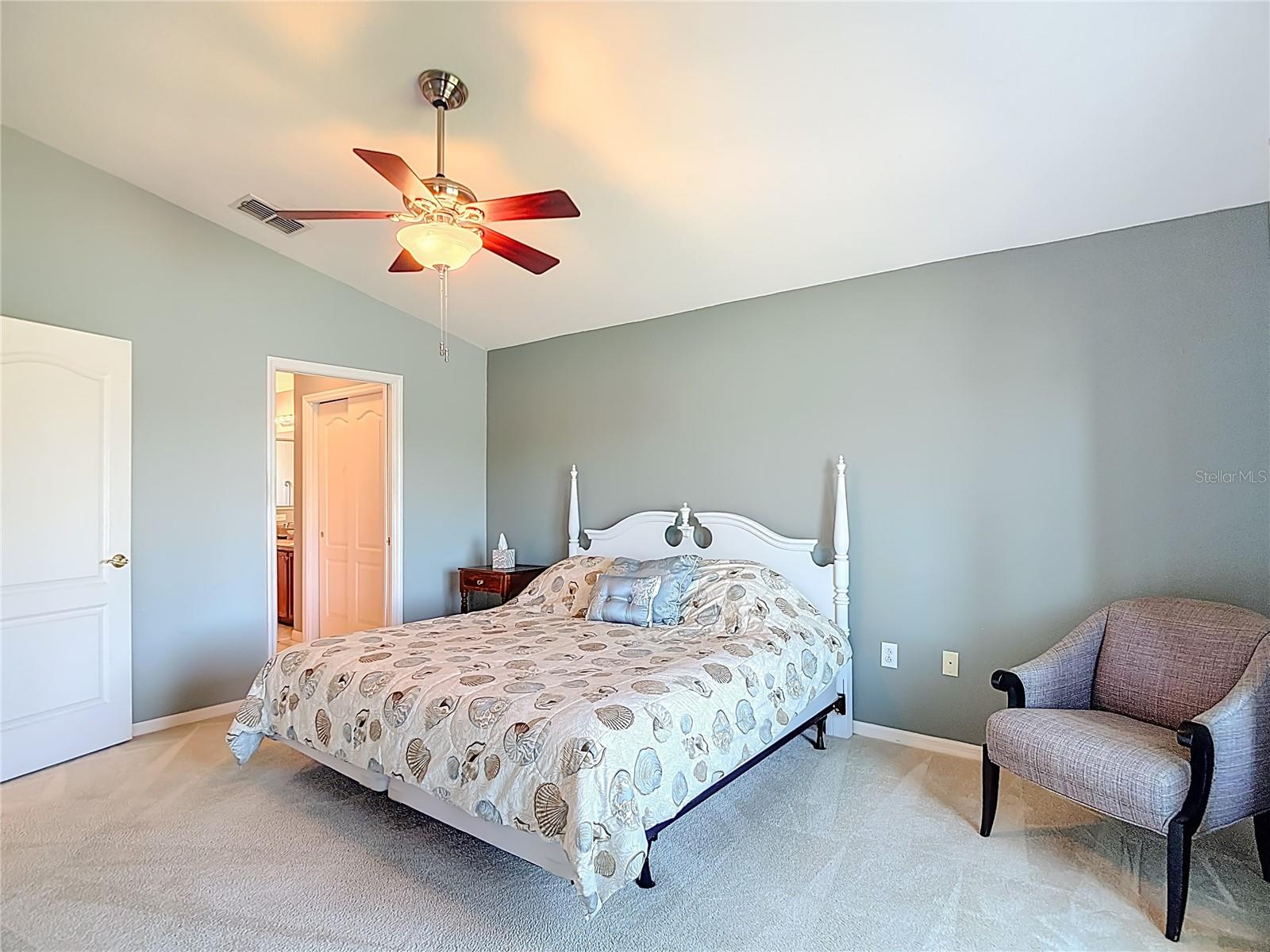 TAMPA BAY GOLF&TENNIS CLB PH V - Residential