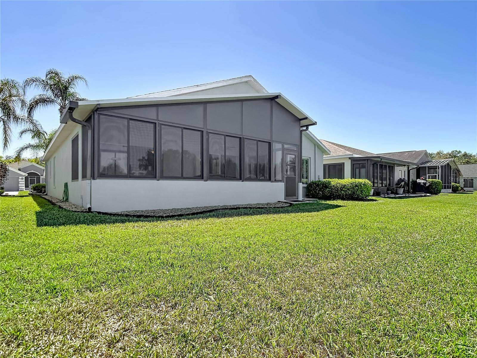 TAMPA BAY GOLF&TENNIS CLB PH V - Residential