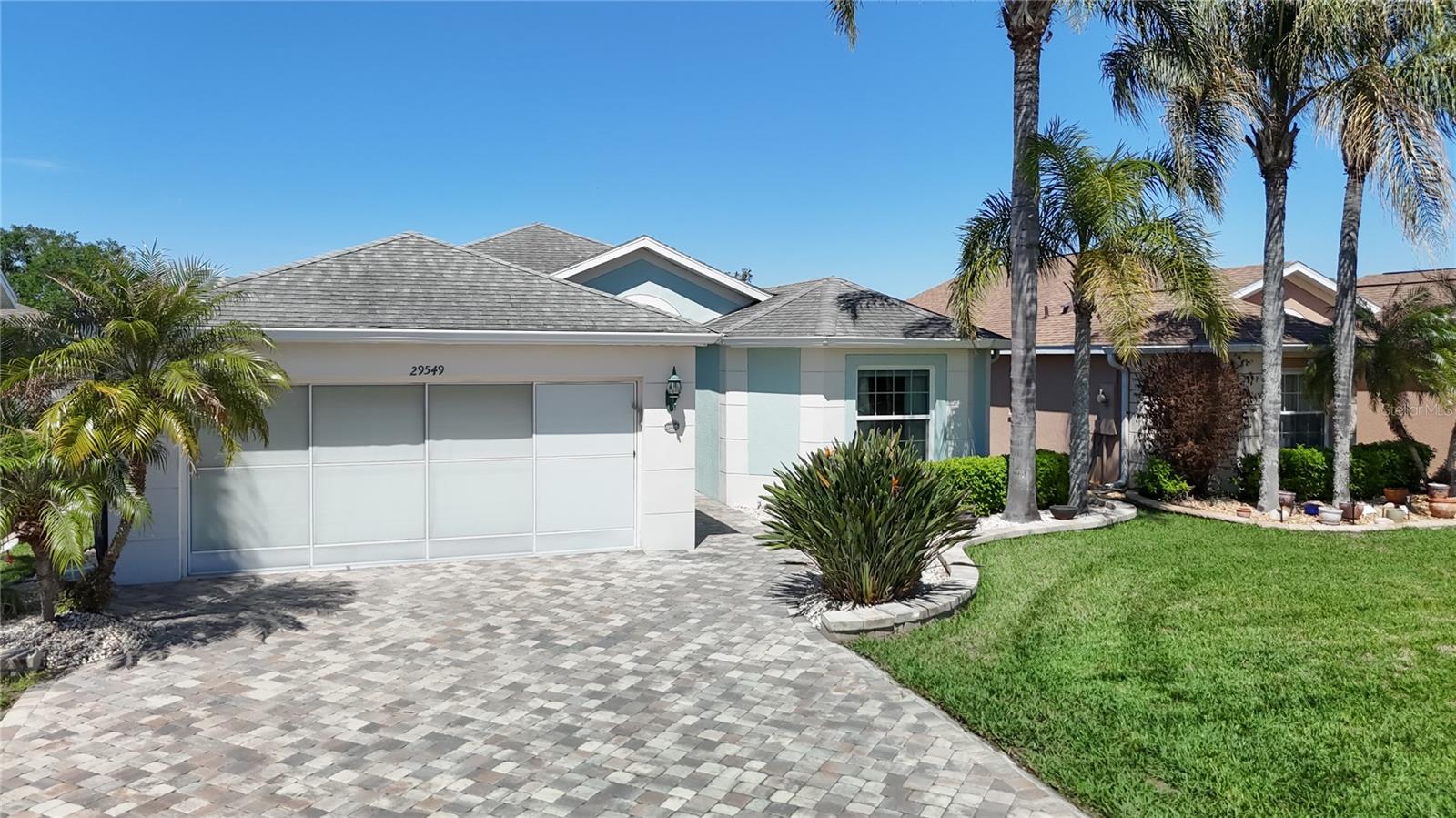 TAMPA BAY GOLF&TENNIS CLB PH V - Residential