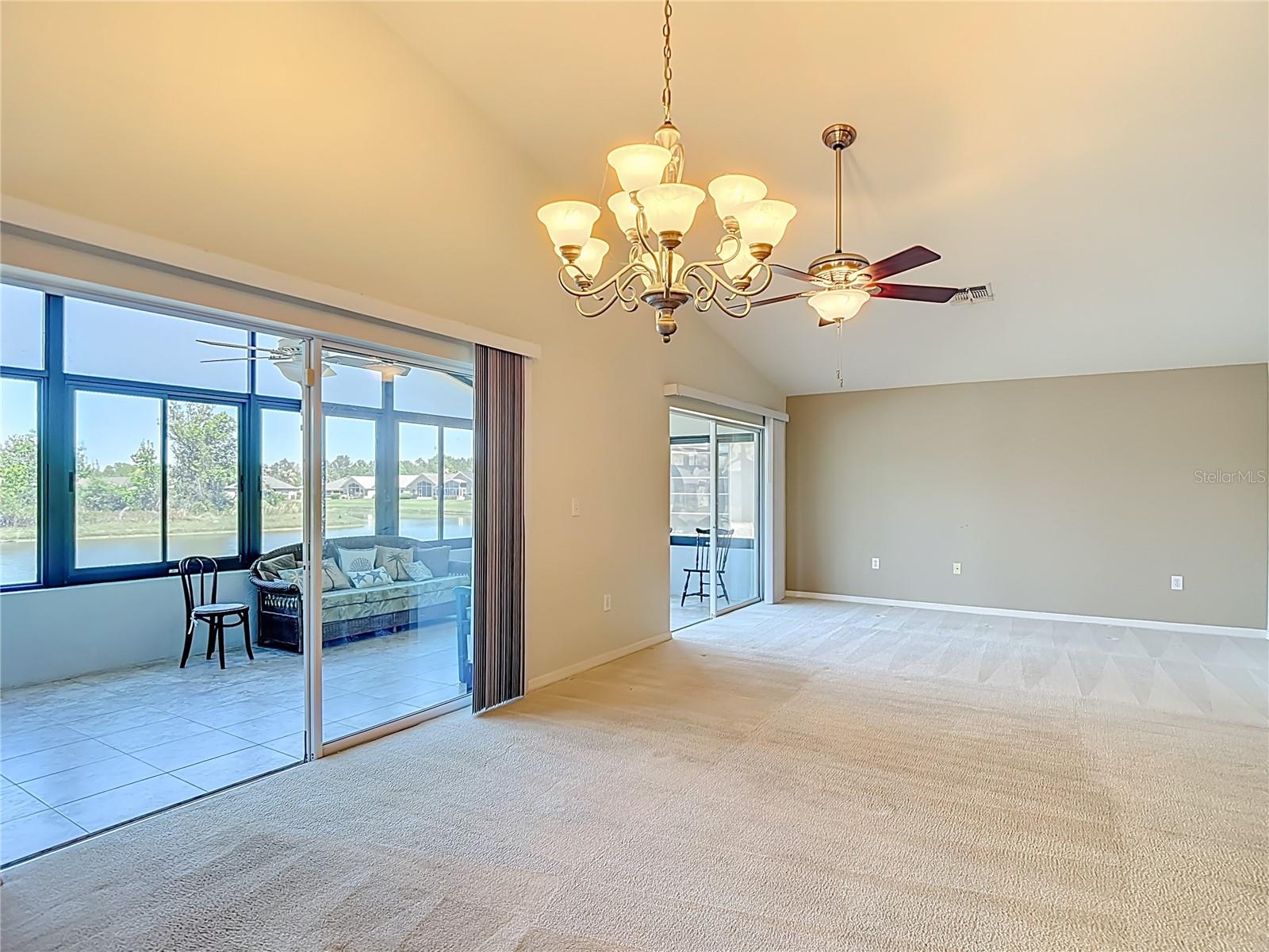 TAMPA BAY GOLF&TENNIS CLB PH V - Residential