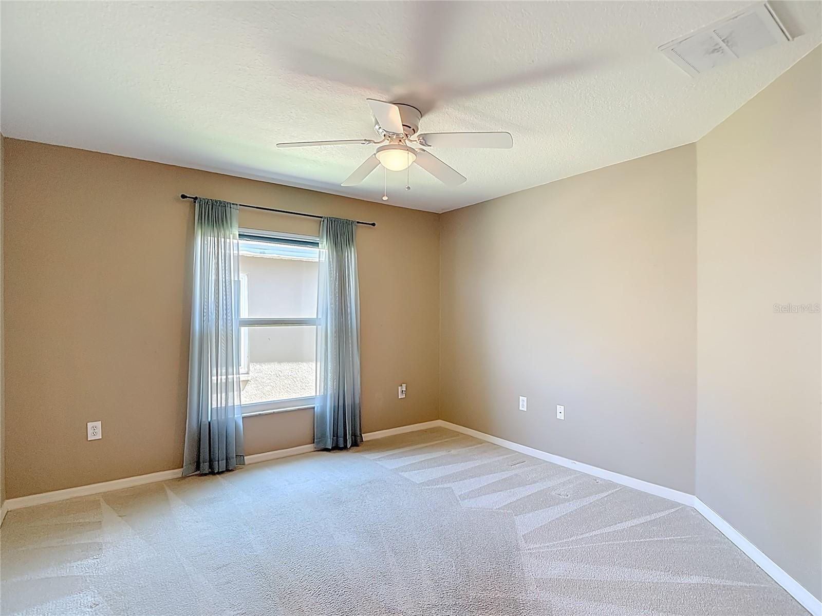 TAMPA BAY GOLF&TENNIS CLB PH V - Residential