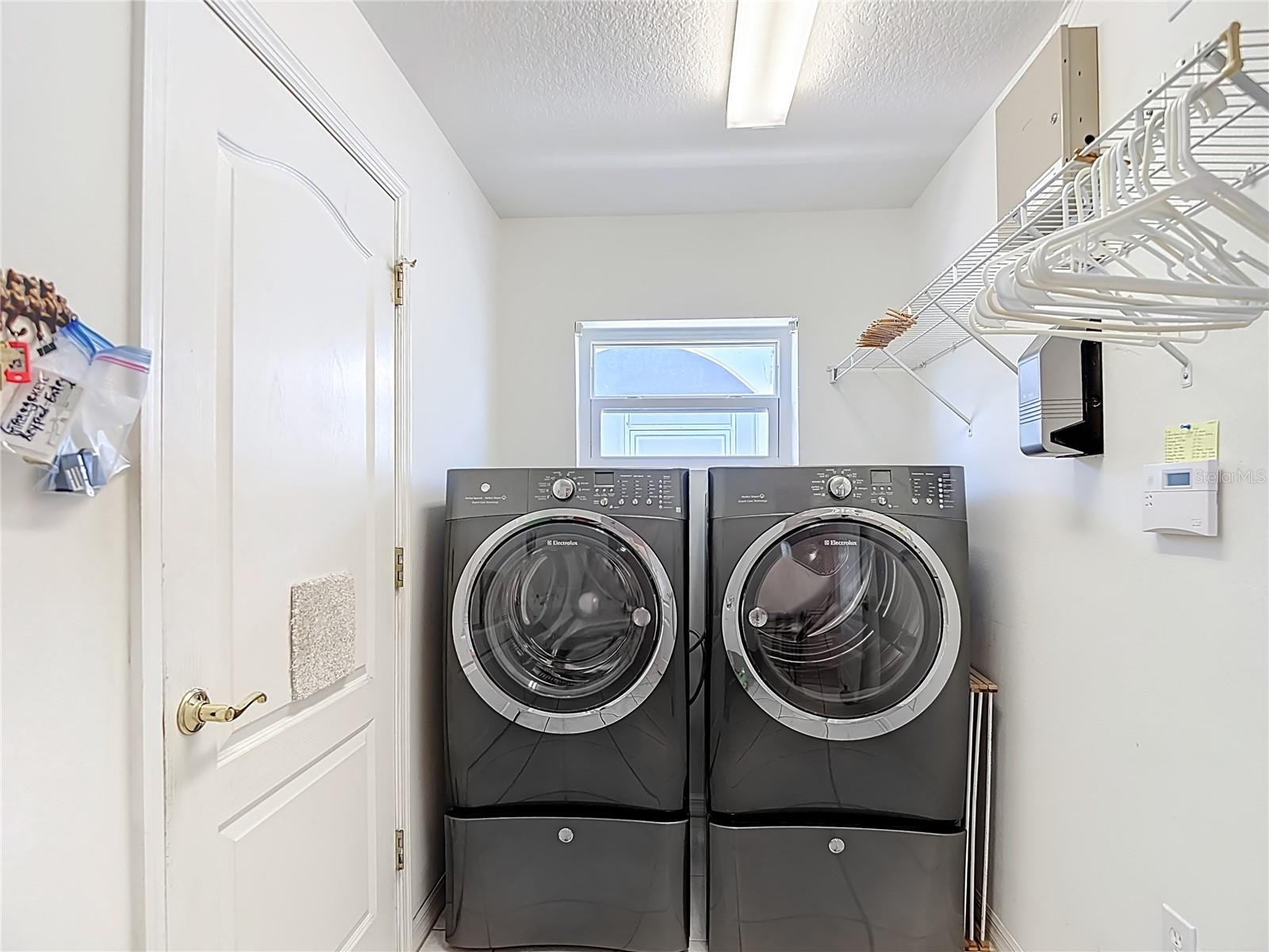 TAMPA BAY GOLF&TENNIS CLB PH V - Residential