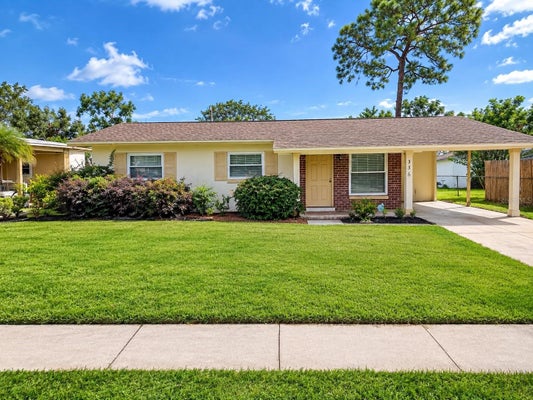 336 GREENS END ST, ORLANDO, FL 32810 - Image ff71029daa2fa06ff8f687073fa080e7/4255995525